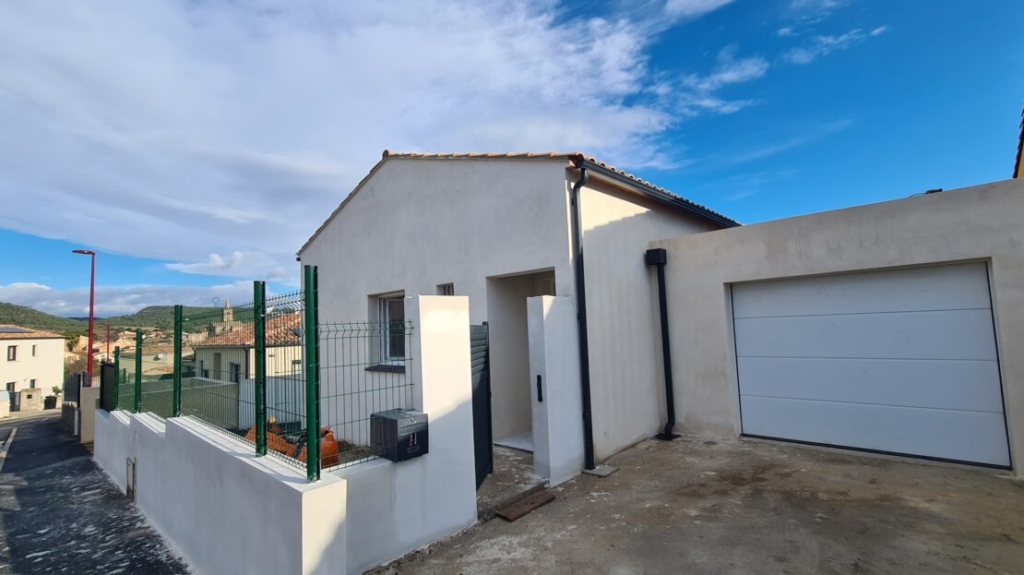 New Build Single Storey Villa With 3 Bedrooms And Garage On A 381 M2 Plot. 1 CRU324000EB 1110x623 1
