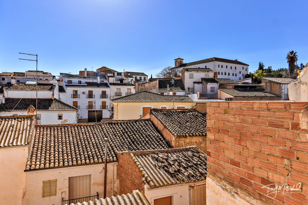 Alhama de Granada 1 Large traditional townhouse to modernise Alhama de Granada 1 xlarge