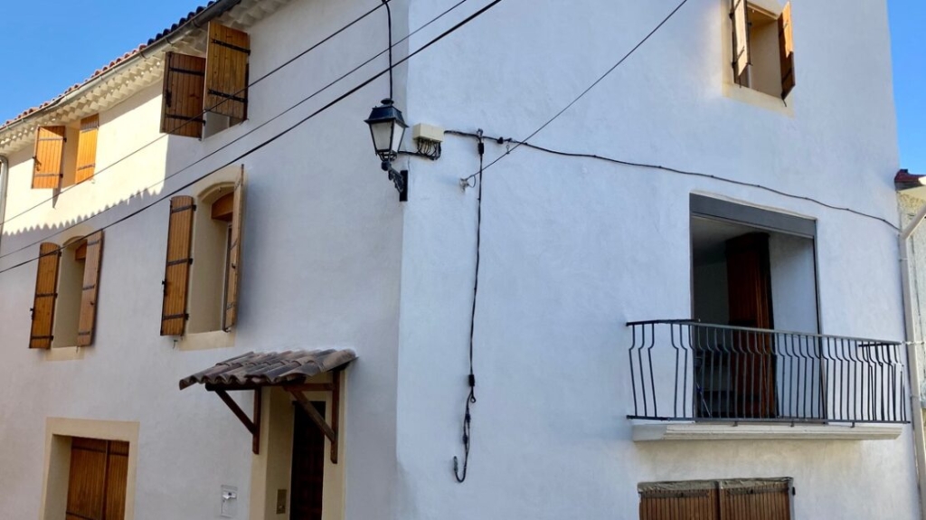 Entirely Renovated Stone Village House With 4 Bedrooms, Balcony And Large Garage. 1 MUR216000EA 1110x623 1