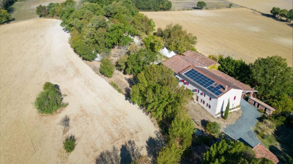 Beautiful Domain With Main House, Guest House, Reception Room And Annexes On 32888 M2 Of Land With Views Great Potential 1 SGP836000EZZZZZ 1110x623 1