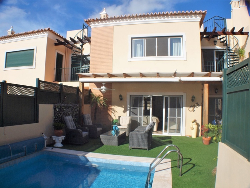 Santa Barbara de Nexe 1 Townhouse 3 Bedroom Main Sta. Barbara de Nexe xlarge
