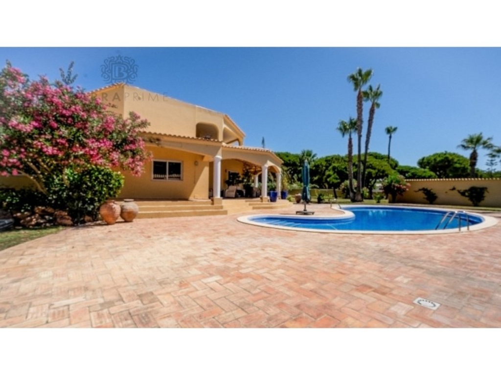 Quarteira 1 a392f762084b1942aed2 xlarge