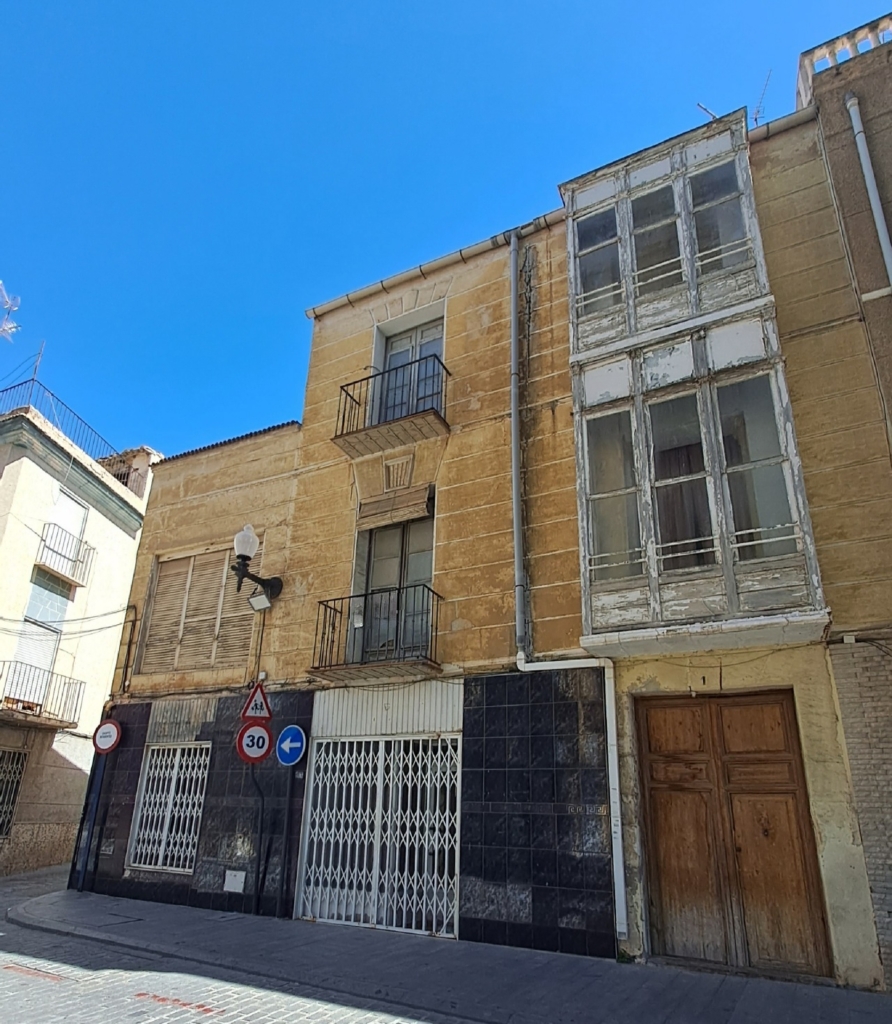 Orihuela 1 b45517f019b9a46c321b xlarge