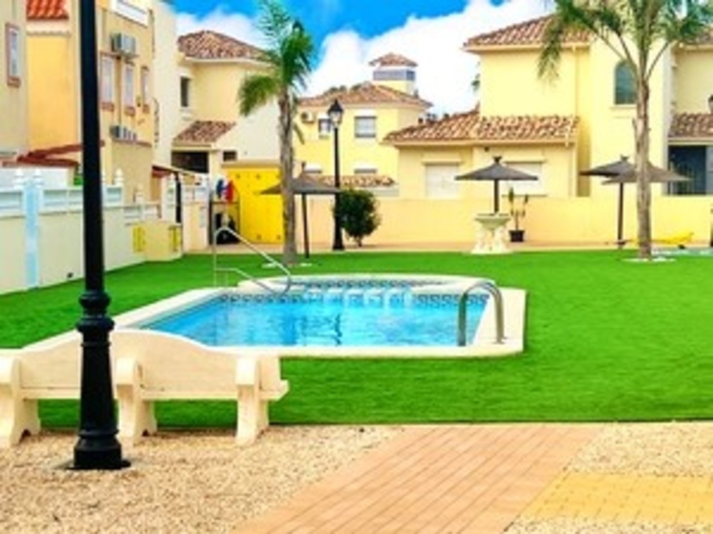 La Zenia 1 bcdcaf5ac82fed0f34a3 xlarge
