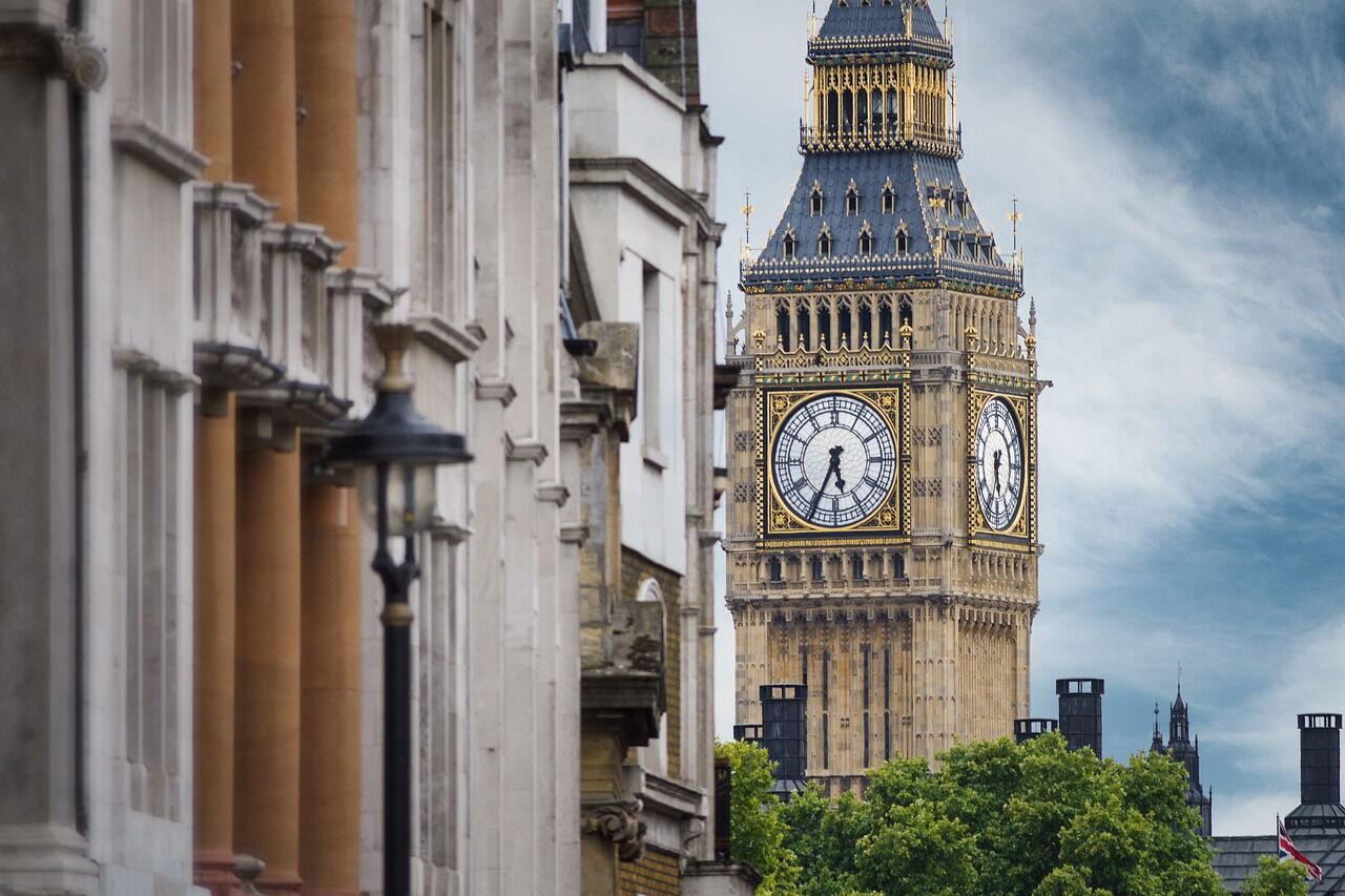 big-ben-7116305_1280-2.jpg