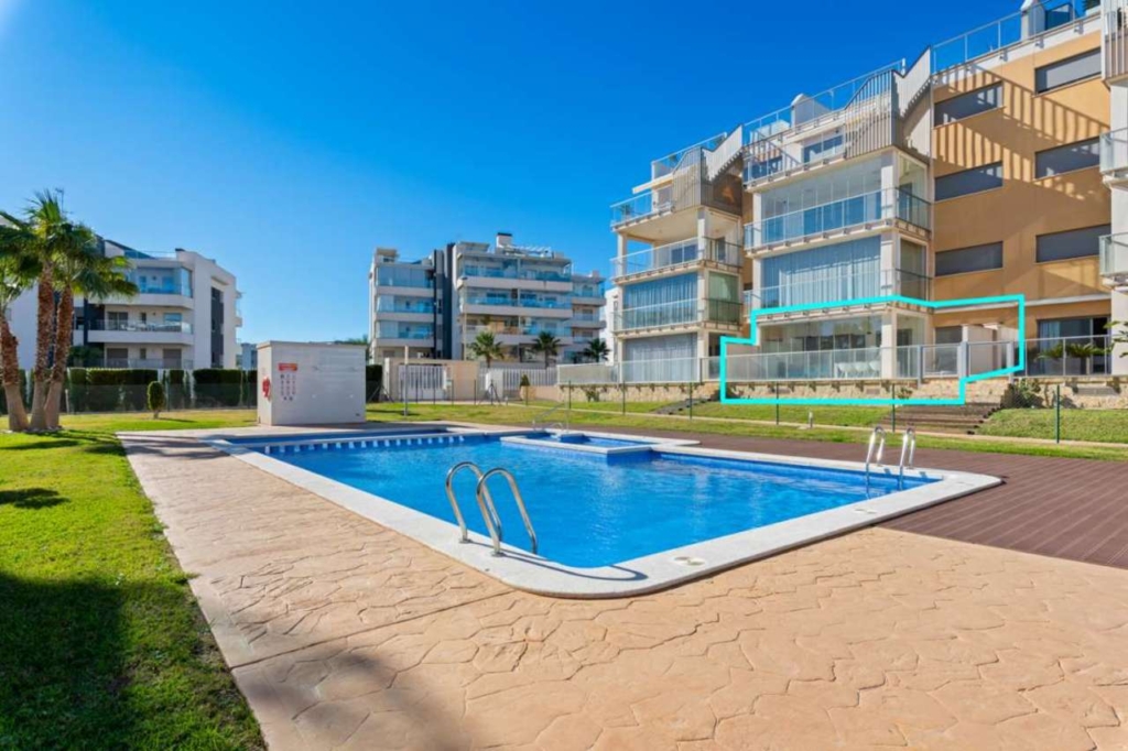 Villamartin 1 ce7ec2ea6f0bf541fdb6 xlarge