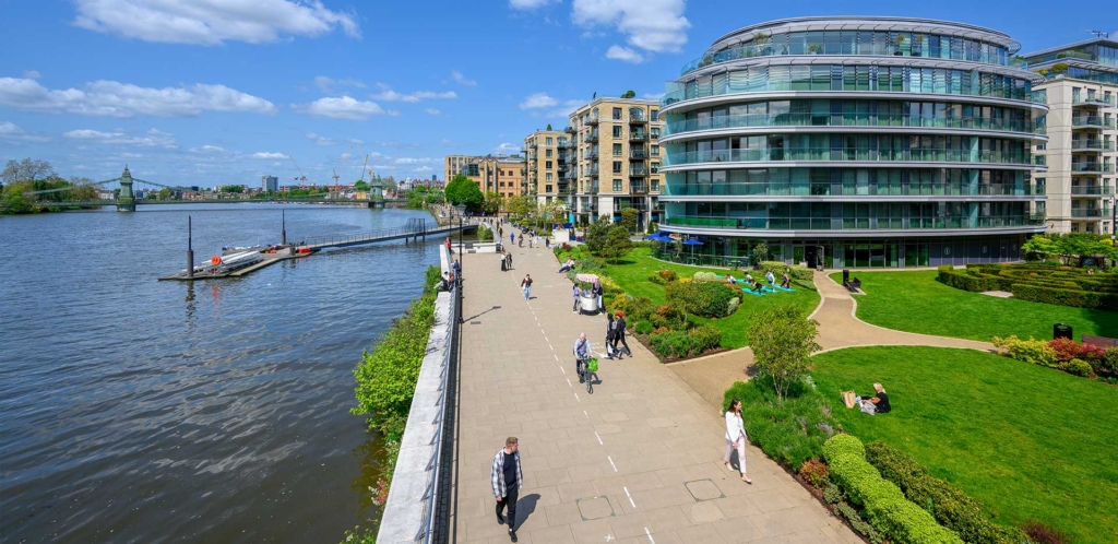 Luxury Apartments in Fulham with River Views and Premium Amenities 1 fulham reach exterior image 1 26102023 7