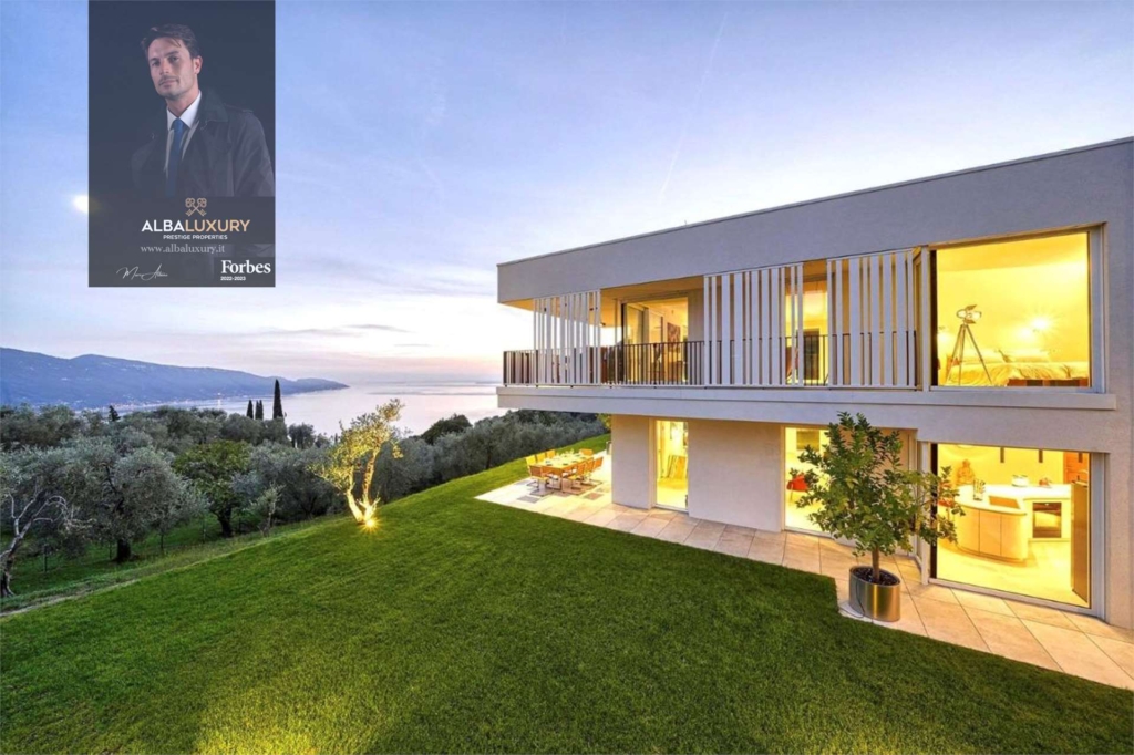 Exclusive Villa with a view of Lake Garda 1 imm 107471 20240828110912 1920