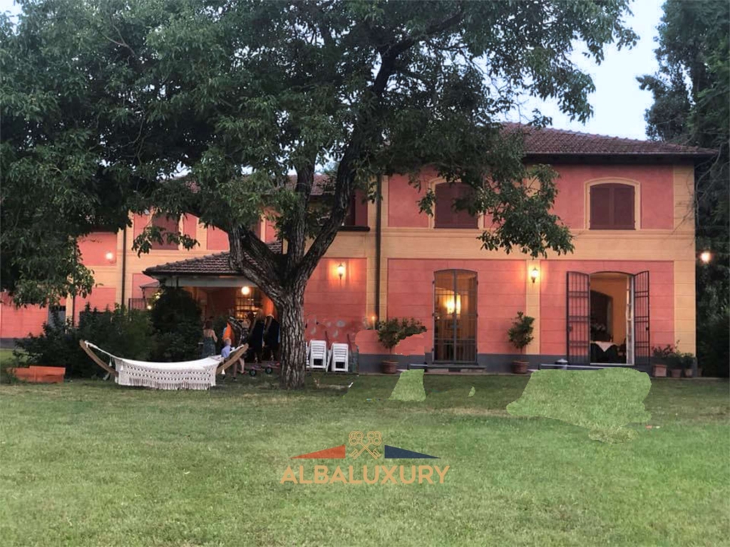 Historic Villa with Private Garden in Serravalle 1 imm 122445 20241214111015 1920