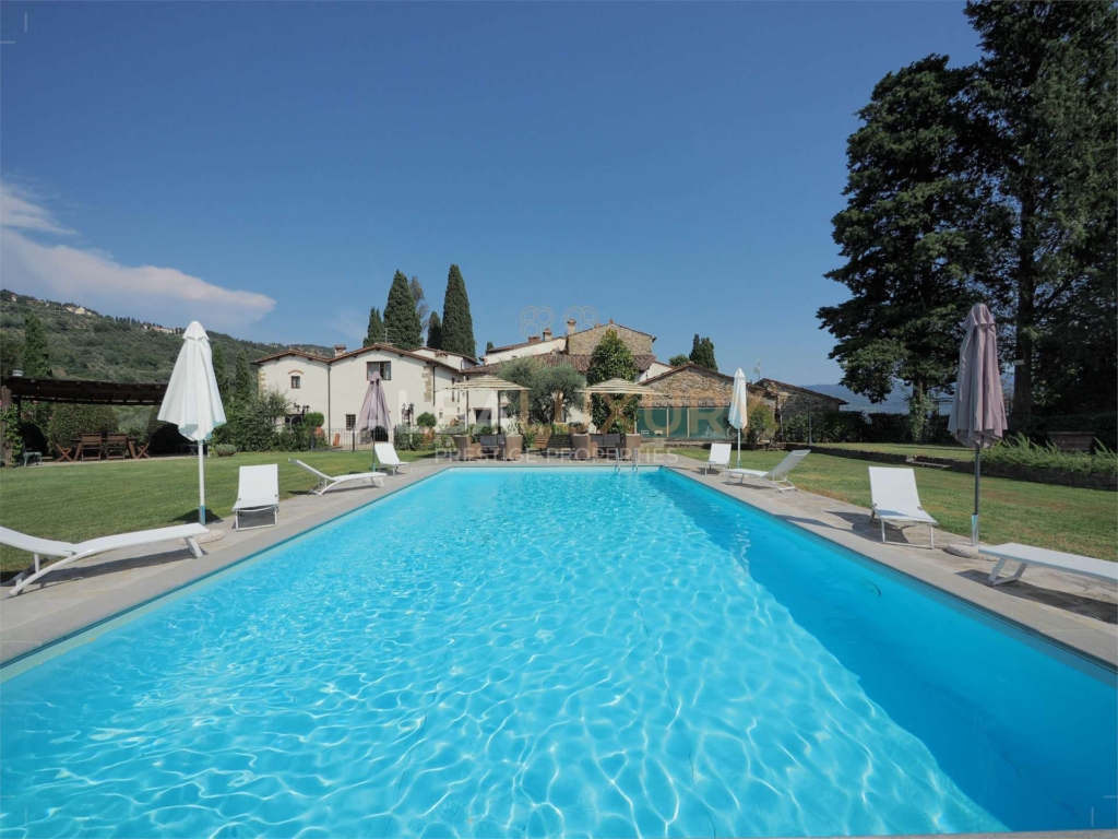 Ancient complex in Tuscany, province of Florence 1 imm 94257 20240930121359 1920