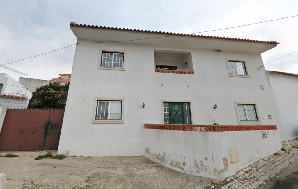 Excellent 4 Bed House For Sale In Vale do Paraiso 1 0 1 1