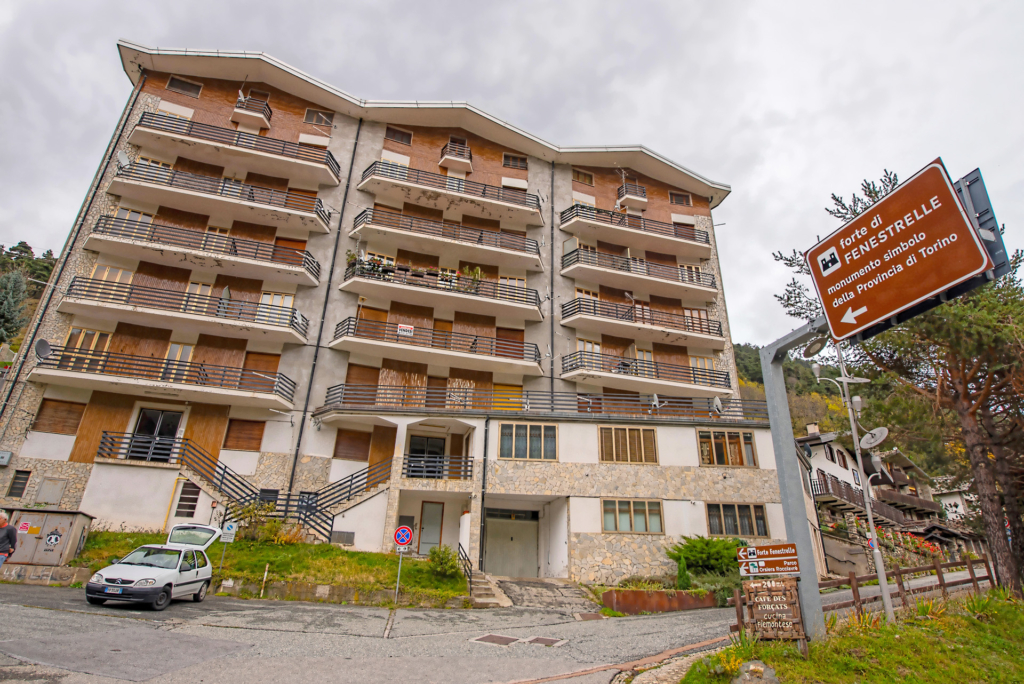 Excellent 2 Bed Apartment for Sale In Fenestrelle 1 0 12 1