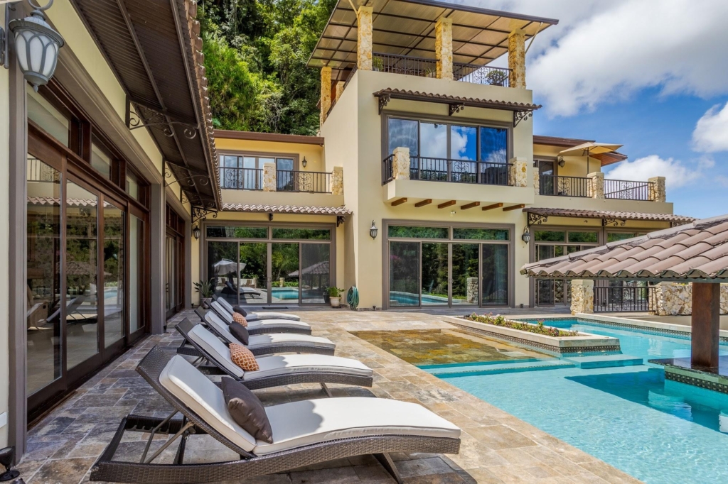 Luxury 7 Bed Estate Home For Sale In Boquete 1 0 17 5
