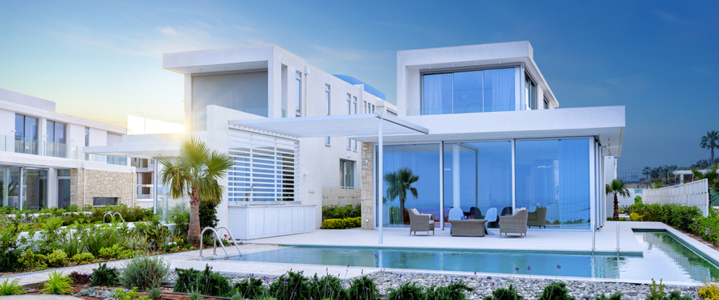Stunning Villa For Sale in CORAL SEAS VILLAS Peyia Paphos 1 0 19 10
