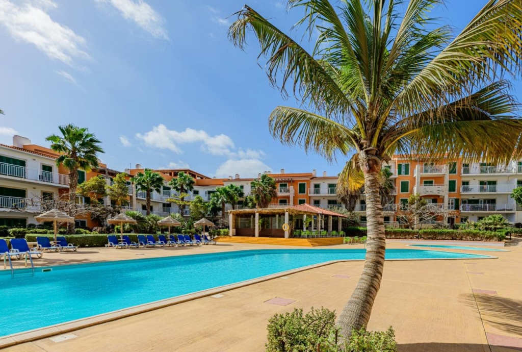 Luxury 2 Bed Apartment for Sale in Vila Verde Cape 1 0 24 3