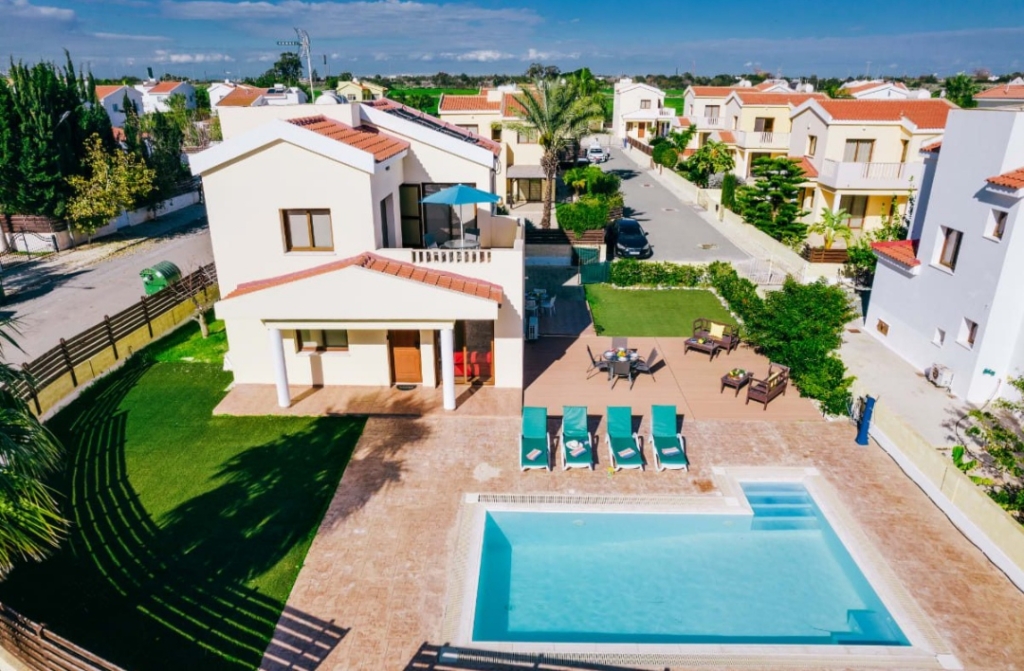 Luxury 3 Bed Villa For Sale in Ayia Thekla 1 0 8 17