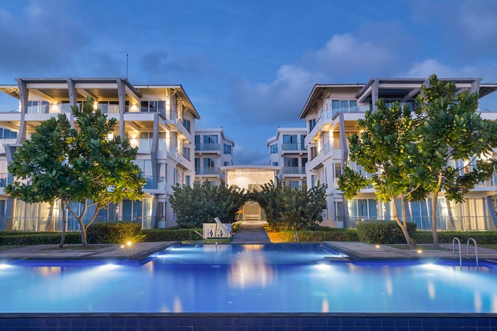 Luxury 2 Bed Apartment For Sale in Ocean Beach Condos Trincomalee Sri 1 0 9 15