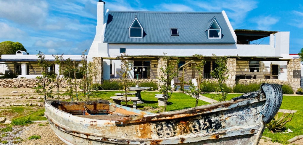 Weskushuis Self-Catering Units For Sale In Jacobs Bay Cape Town South 1 00 2 5