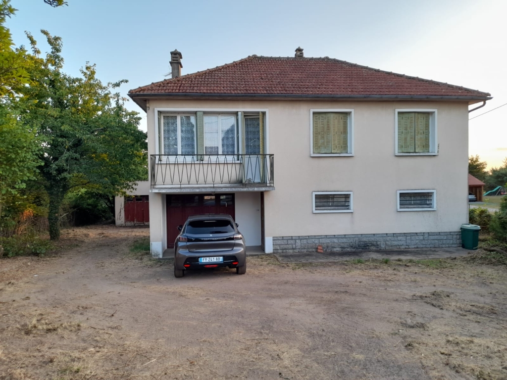 3 Bed House For Sale In Berneuil 1 1 16 4