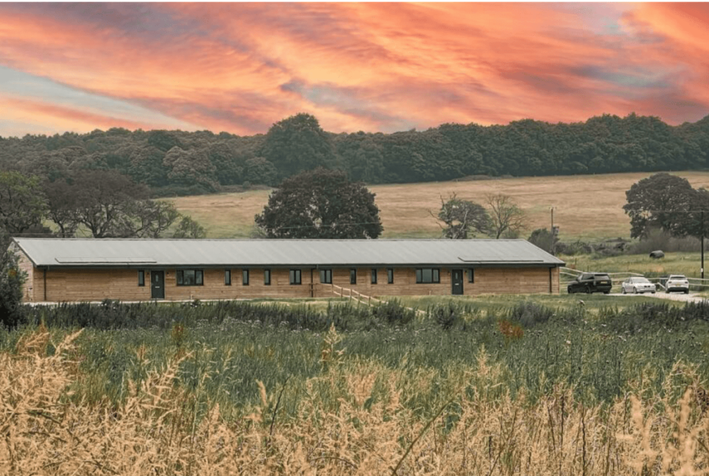 Luxury Barn Conversion in Surrey 1 1 2 1