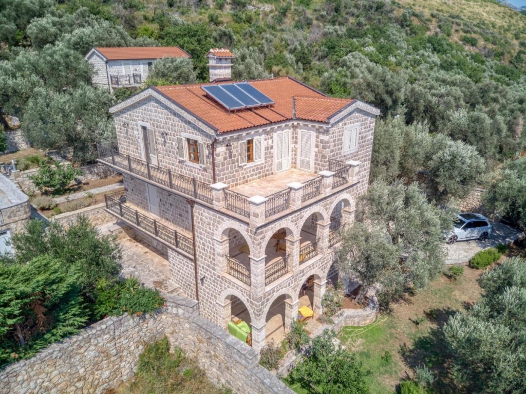 Luxury 5 Bed Villa Olive Grove For Sale In Budva 1 1 20 1