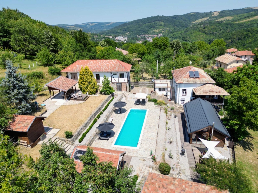 Luxury Estate of Properties For sale near Tryavna 1 1 28 1