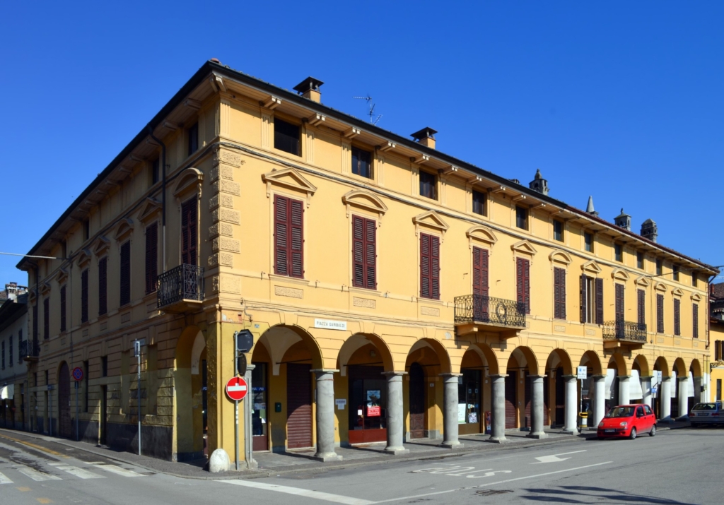 Historic Palazzo for Sale In Soresina Lombardy 1 1 9 1