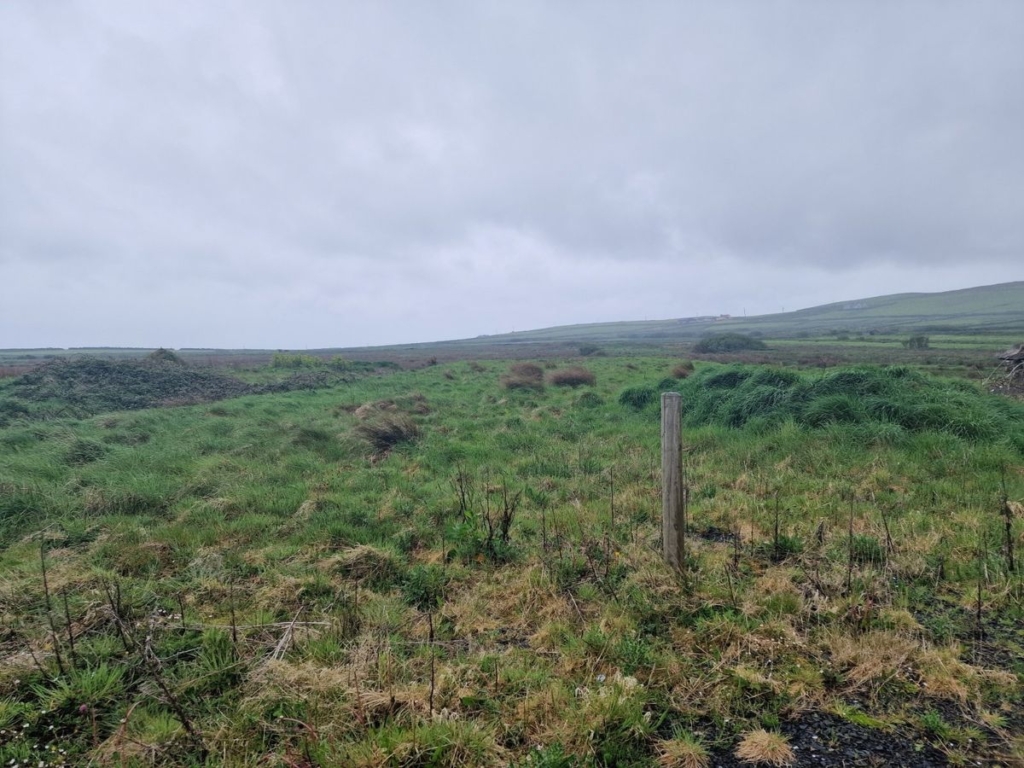 1.5 Acre Site At Moveen East, Kilkee, Co. Clare Ireland For 1 2 4