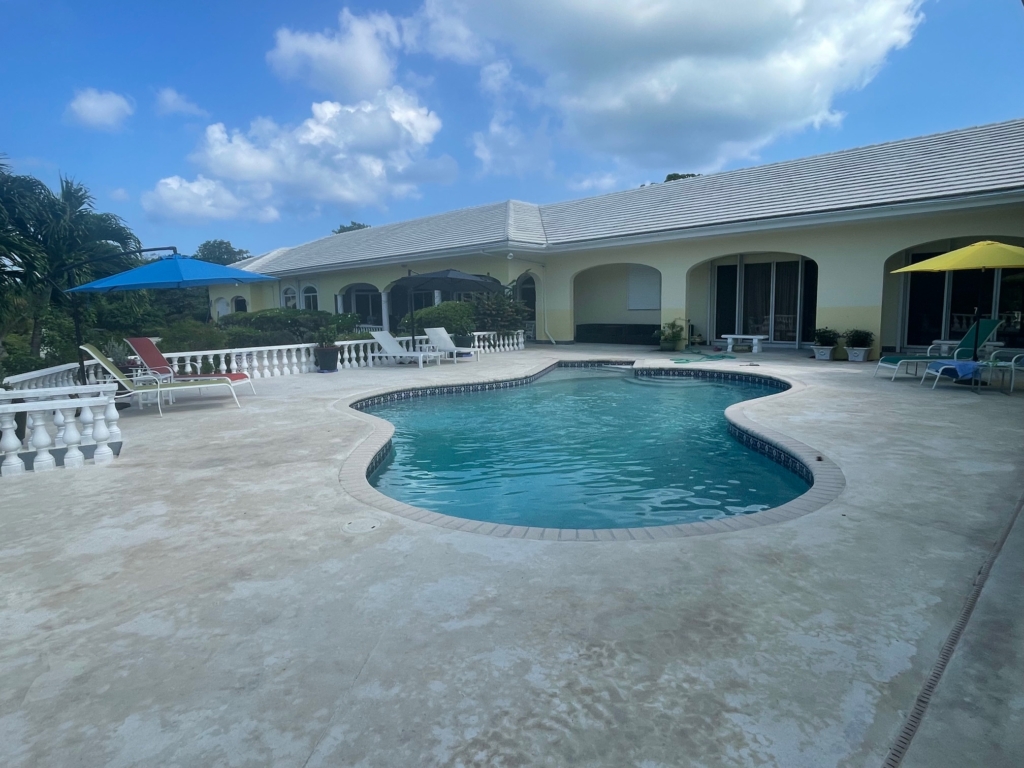 Luxury 5 Bed Villa For Sale In Trade Winds Dr 1, Freeport Grand Bahama, The 1 image070 1