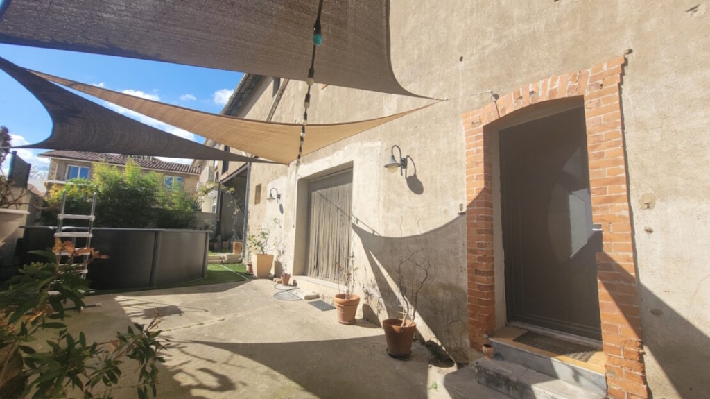 Spacious Village House With 155 M2 Living Space With 4 Bedrooms, Convertible Attic And Unoverlooked Courtyard. 1 SGF253800EBA 1110x623 1