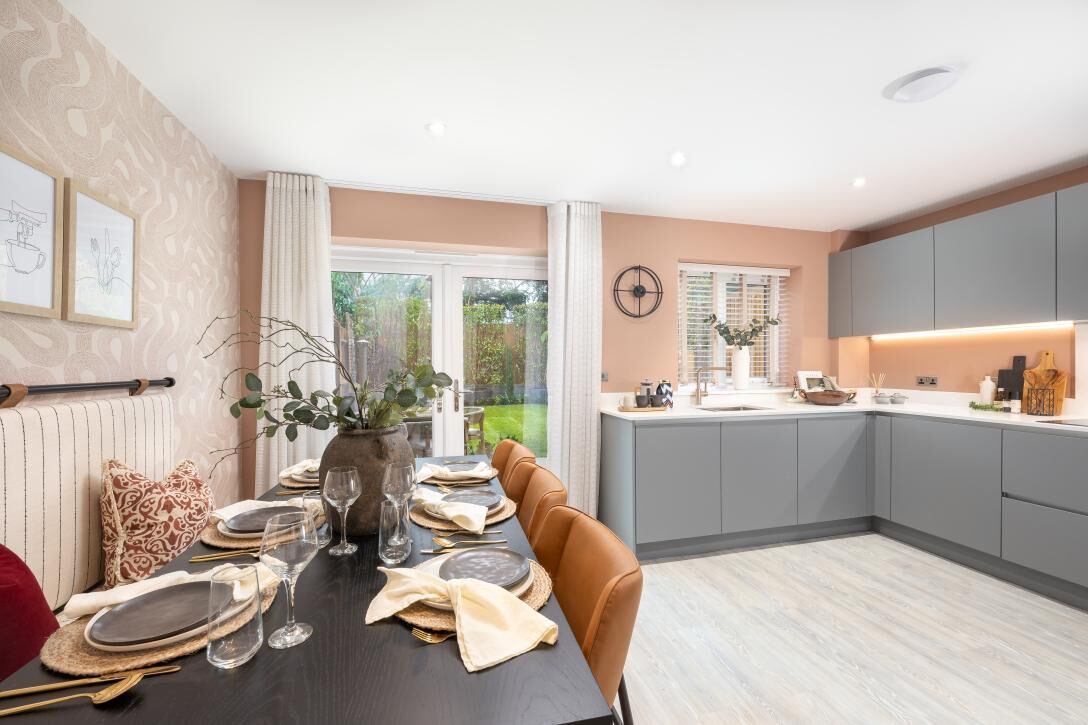 Elegant detached home with a private garden in Cambridge, featuring modern interiors and spacious li.