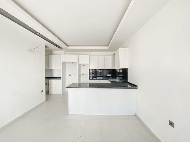 Bright modern kitchen with full amenities in Kargıcak, Alanya.