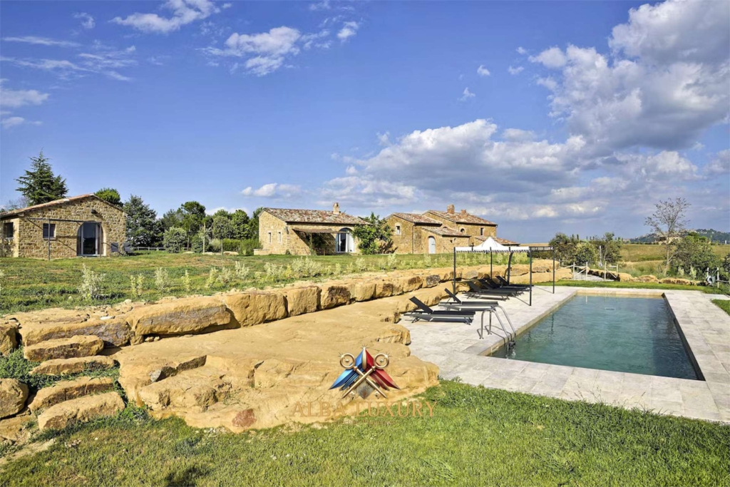Particular farmhouse with a view of the Val d'Orci 1 imm 127008 20250123132909 1920 1 7