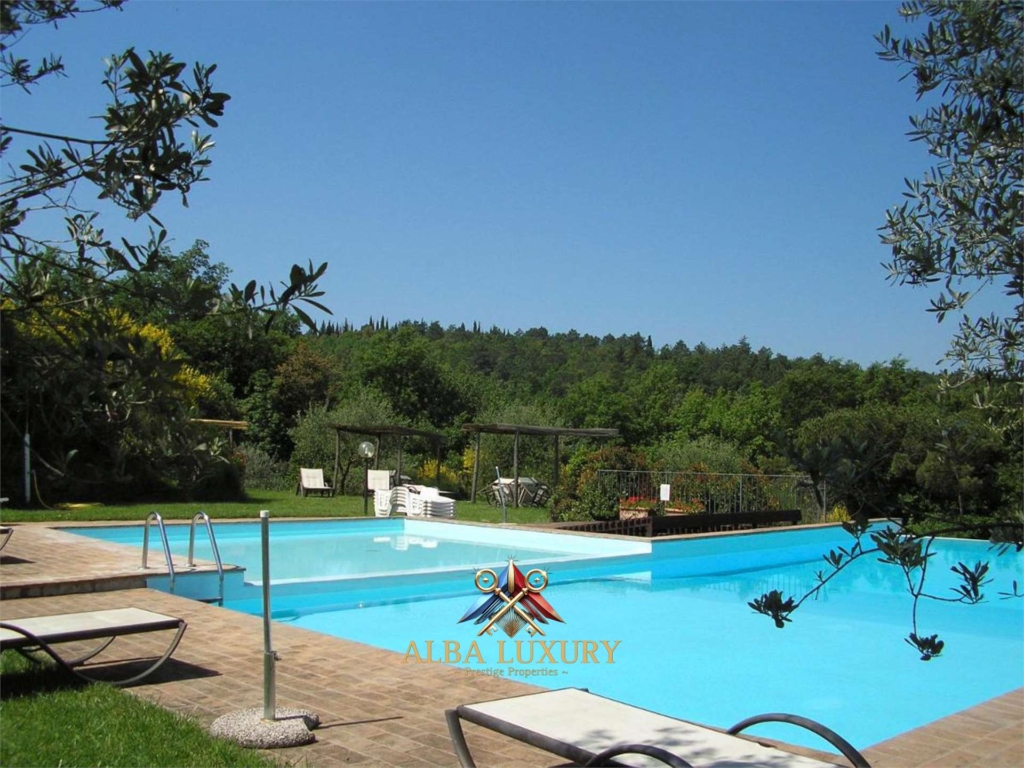 Beautiful farmhouse with vineyard near Florence 1 imm 127602 20250123140006 1920 1 11
