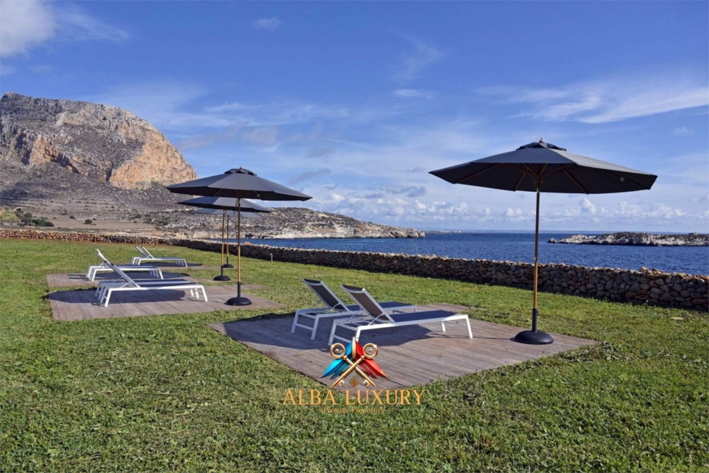 Villa Pieds Dans L'eau in Favignana, Sicily 1 imm 128470 20250123200621 1920 1 9