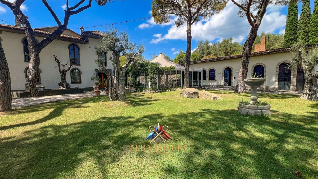 Villa on the shores of Lake Trasimeno in Umbria 1 imm 129454 20250128112059 1920 1 4