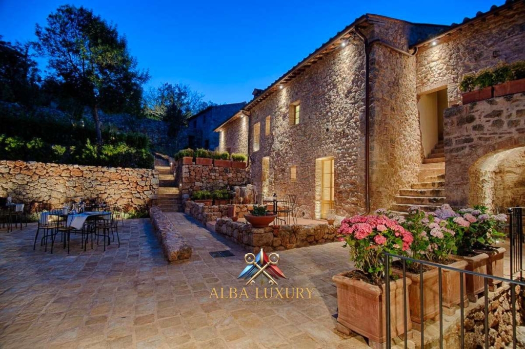 10 Bedrooms - Villa - Toscana - For Sale - 6594 1 imm 135137 20250324085506 1200