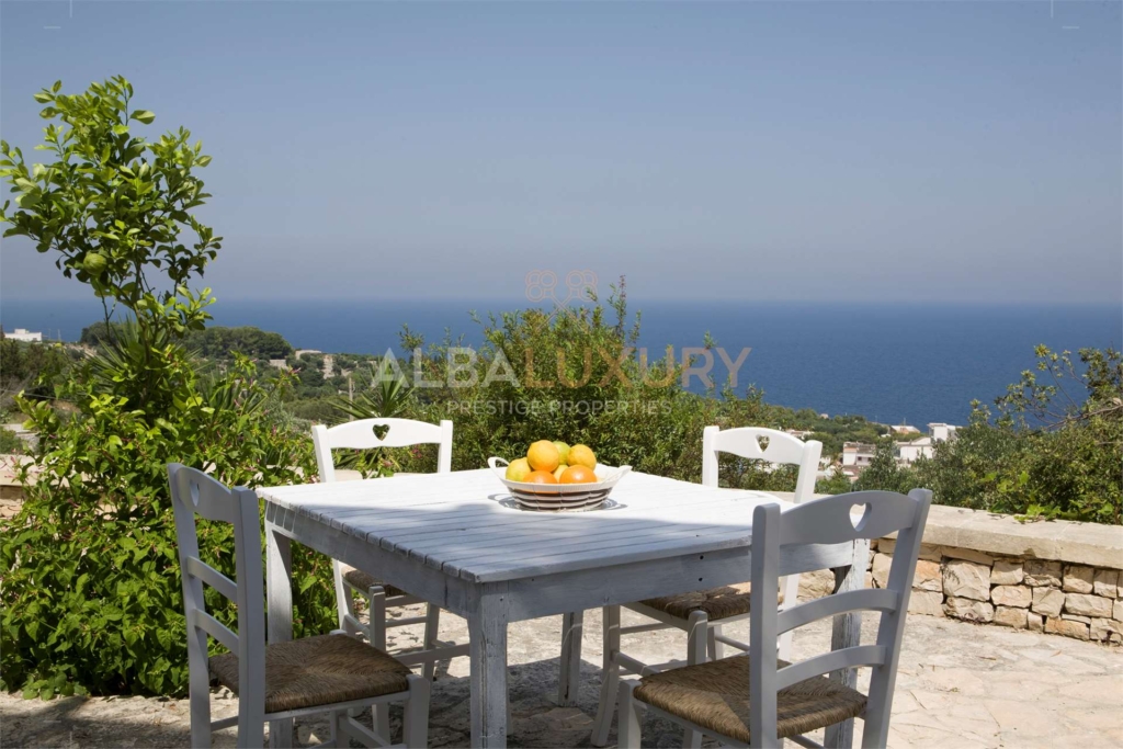 Important villa with sea view, Santa M. di Leuca 1 imm 53849 20221025174157 1920 1 6