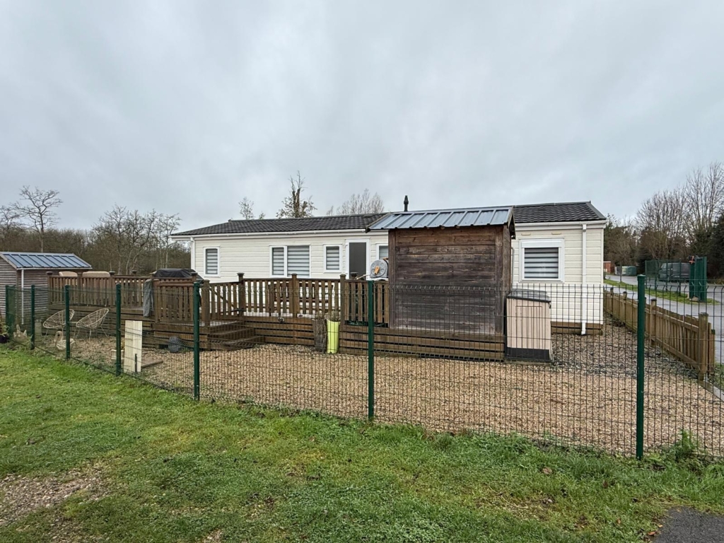 Excellent 3 Bed Lodge For Sale In Attin 1 00 5