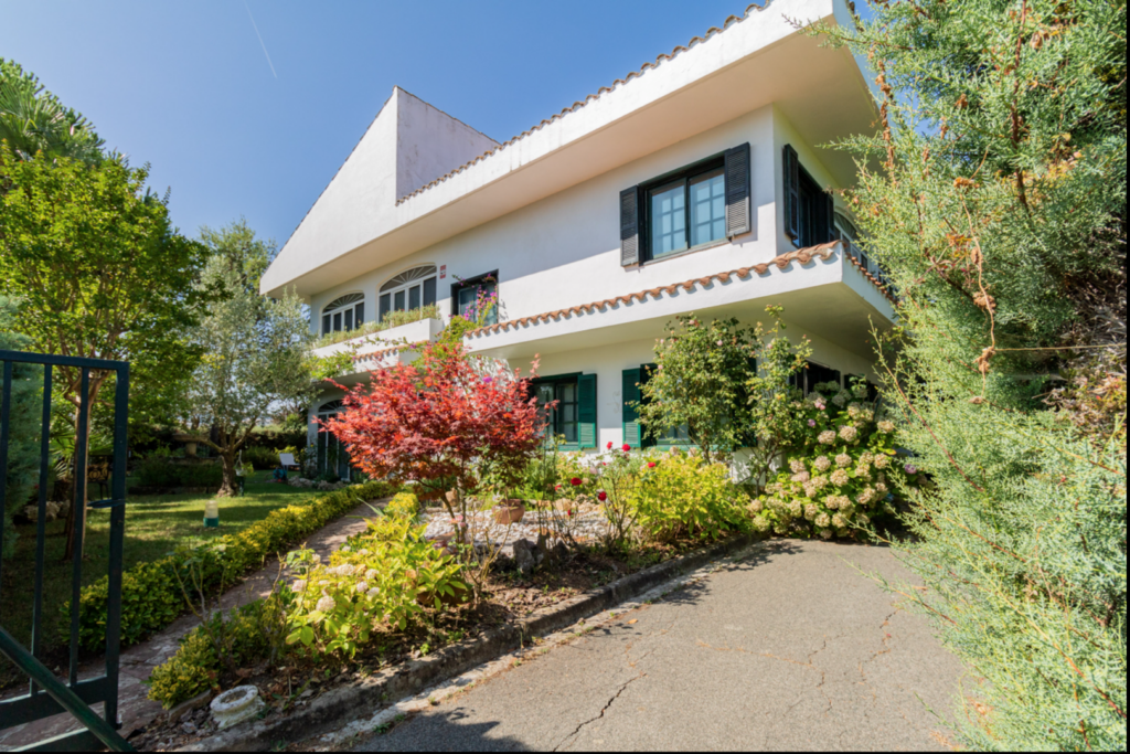 Luxury 5 Bed Villa For Sale In Pamplona-Cendea de Cizur Navarra 1 1
