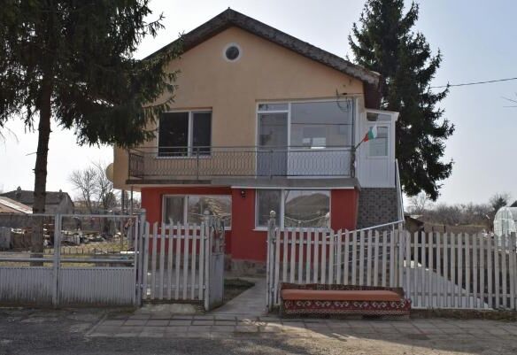 Charming 3-bedroom, 2-bath house located near General Toshevo, Bulgaria, ideal for comfortable livin.
