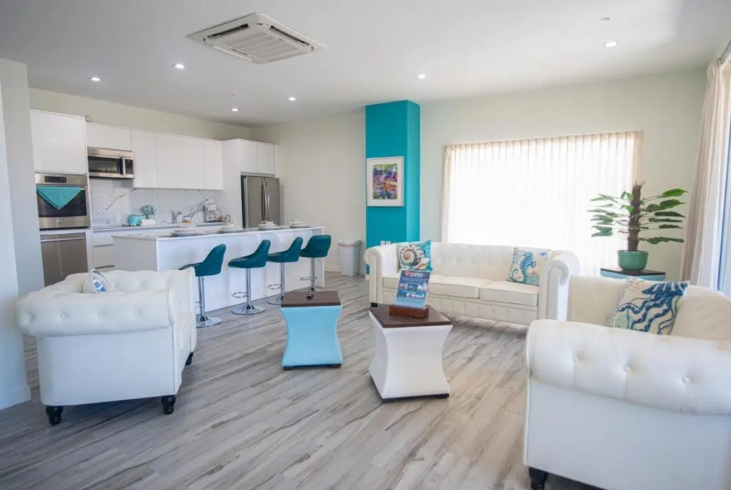 Palm Beach – Luxurious 2-Bedroom Condominium ONLY 2 UNITS LEFT!! 1 474615182 1170x785.jpg
