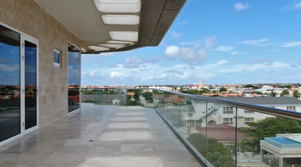 Oranjestad – Sea Front State of The Art, Ultra Luxurious Condos! 1 7EDE7BBAF4B17FBB79AF47F5A8EB7D38 1400x650 2 1170x650.jpg