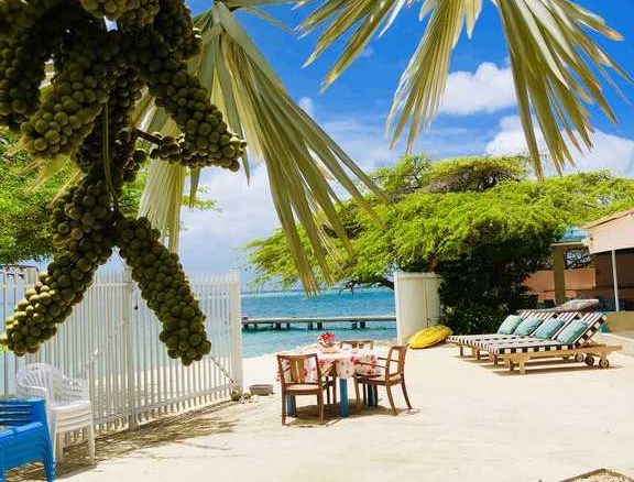 Beachfront Two Villa Estate 22 576x650 1