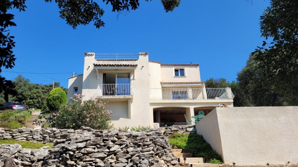 Exceptional Location For This Villa With 130 M2 Of Living Space On A 2746 M2 Plot. 1 FAU489000EB 1110x623 1