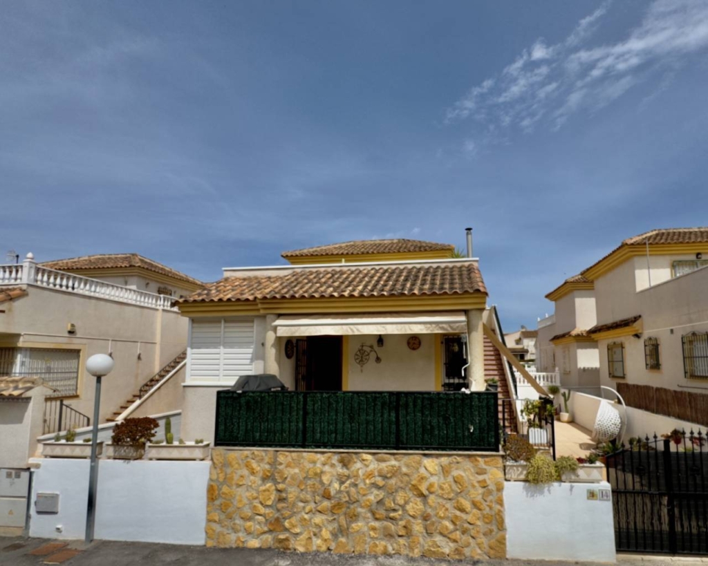 Algorfa 1 02e6f120c8ddf13ad1fb xlarge