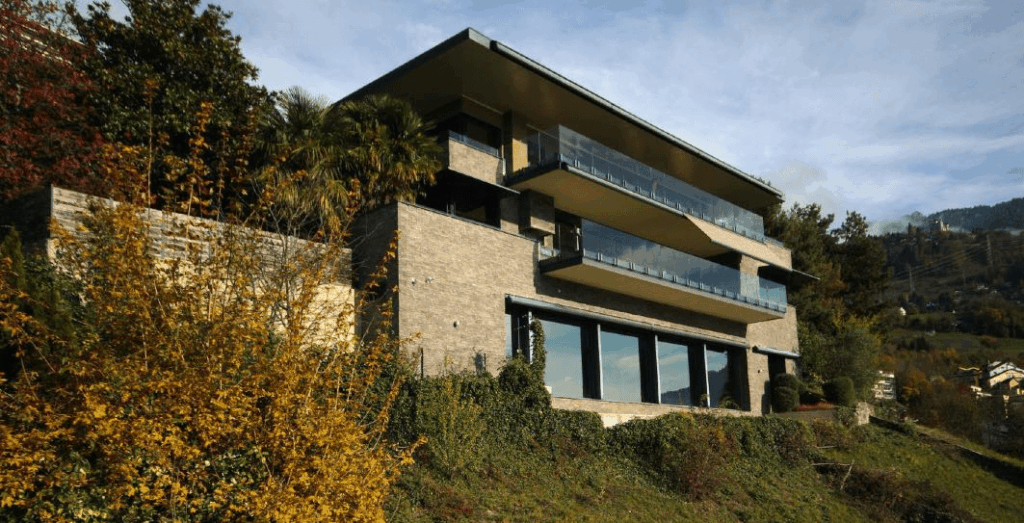 Exquisite Luxury 4 Bed Villa for Sale In Montreux 1 1 1