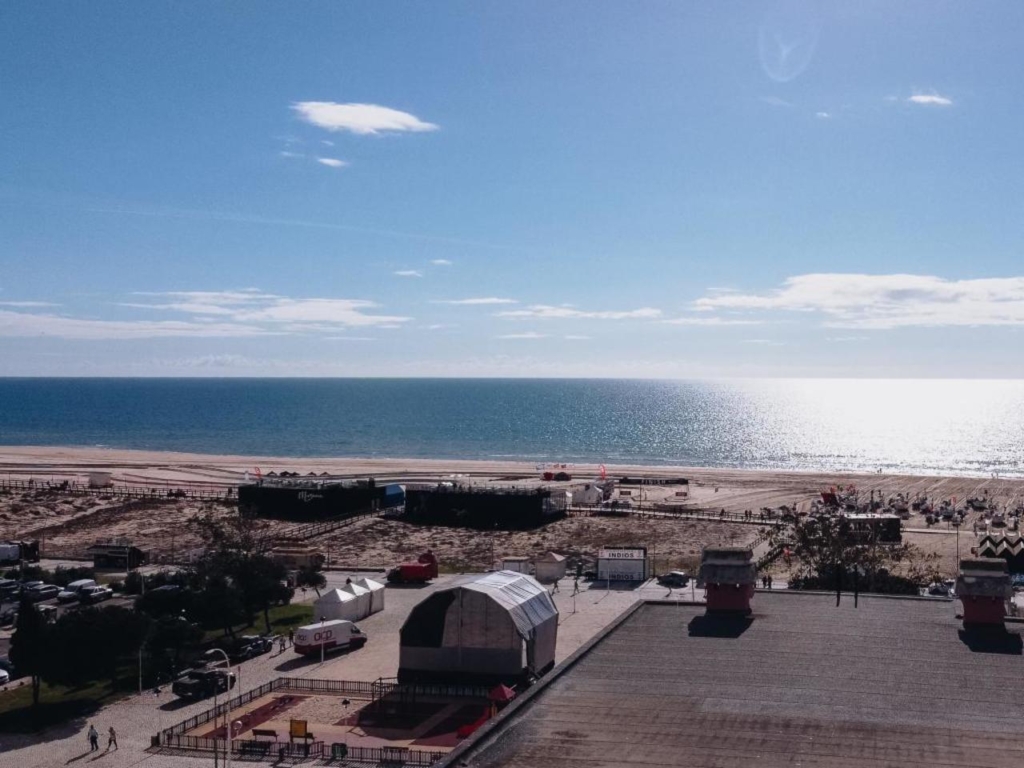 Monte Gordo 1 15 min xlarge