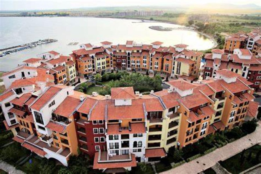 SEA FRONT studio, 63 sq.m., with a large terrace, in Marina Cape, Aheloy 1 3309 17 tA7WD 1