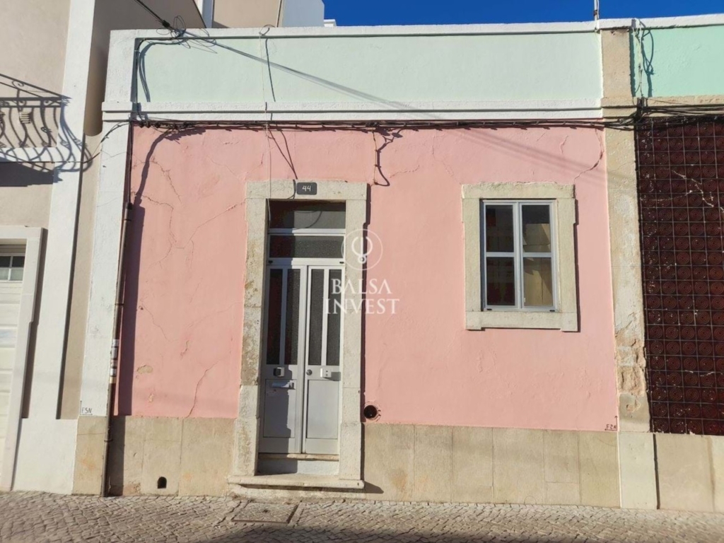 Loule 1 3d0619b316abf05f8e29 xlarge